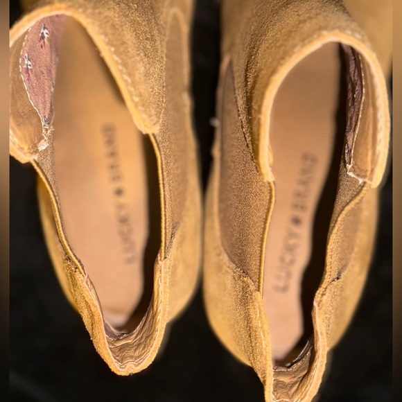 Lucky Brand Yamka Tan Leather Wedge Ankle Chelsea Boots Womens US 9 1/2 - Picture 10 of 11